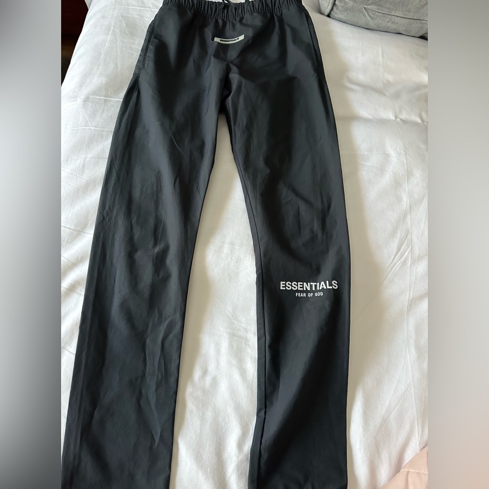 ❌SOLD❌ WOMENS ESSENTIALS FEAR OF GOD TRACK NYLON PANT BLACK ❌SOLD❌